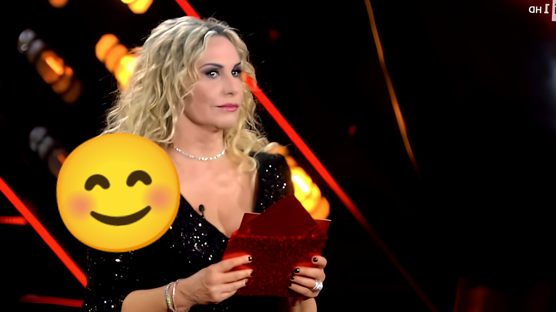 Antonella Clerici si dispera a The Voice Senior: "Sono sconvolta per chi non viene scelto"